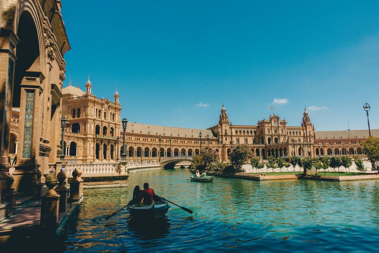 3. Seville (Nguồn: Voyages)