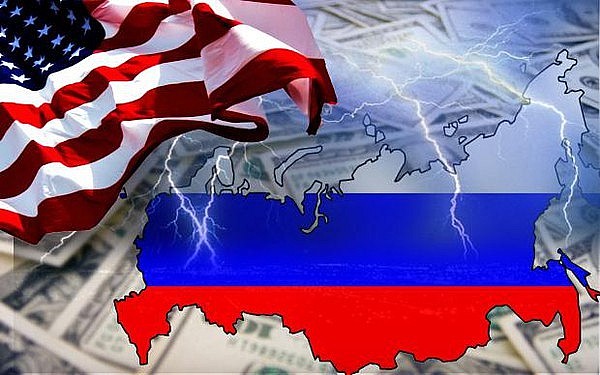 Trừng phạt Nga: Tổng thống Trump dỡ bỏ, Moscow ca ngợi khoảnh khắc lịch sử, Ukraine chỉ trích