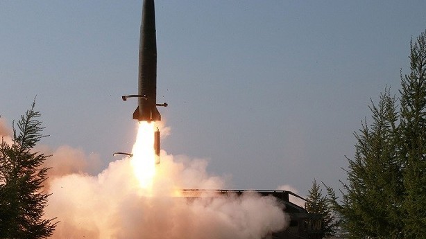 Triều Tiên liên tiếp phóng 2 tên lửa đạn đạo