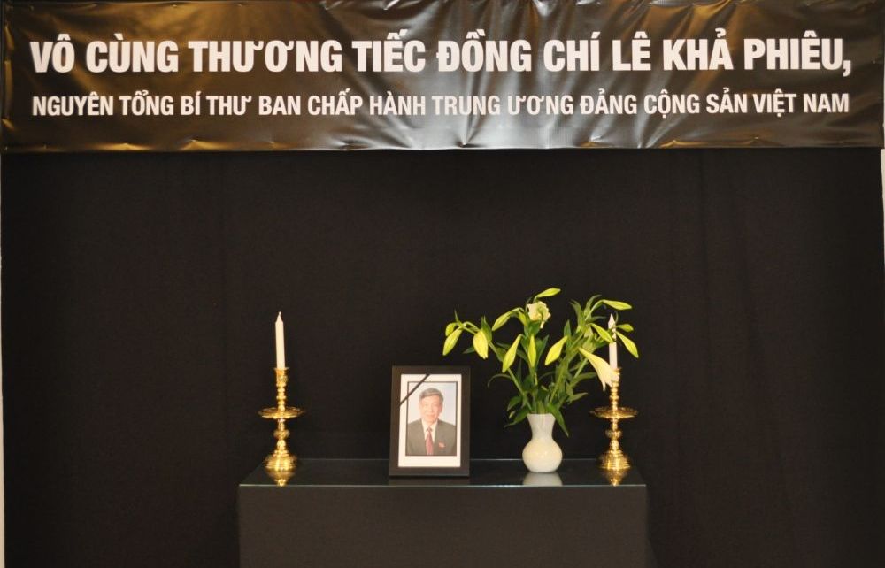 Đại sứ quán Việt Nam tại Brazil và Na Uy tổ chức lễ viếng nguyên Tổng Bí thư Lê Khả Phiêu