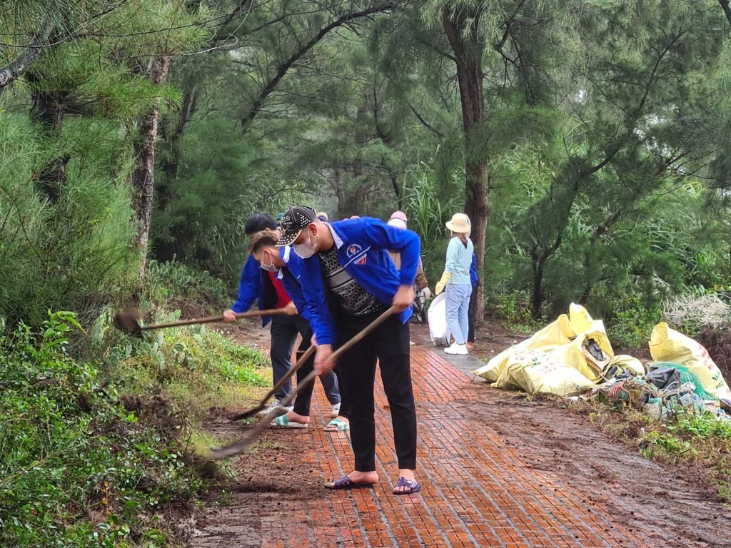 Hướng tới phát triển du lịch bền vững, Quảng Ninh 'tẩy chay' rác thải nhựa