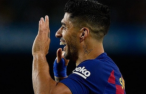 Luis Suarez lập "cú đúp", Barcelona đánh bại Valencia với tỷ số 5-2