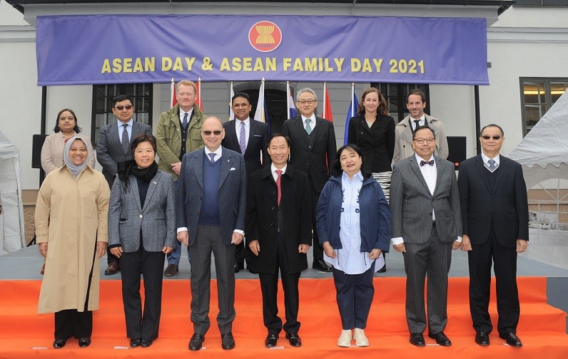 Đại sứ ASEAN, Quốc Vụ khanh Bộ Ngoại giao Thụy Điển và Đại sứ các nước đối tác của ASEAN tại Thụy Điển