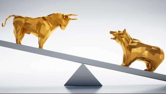 Giá vàng hôm nay 3/4/2023: Giá vàng trên đường chinh phục đỉnh 2.000 USD, mức giá cao kỷ lục cận kề, 'thận trọng' khi giao dịch trong tuần này