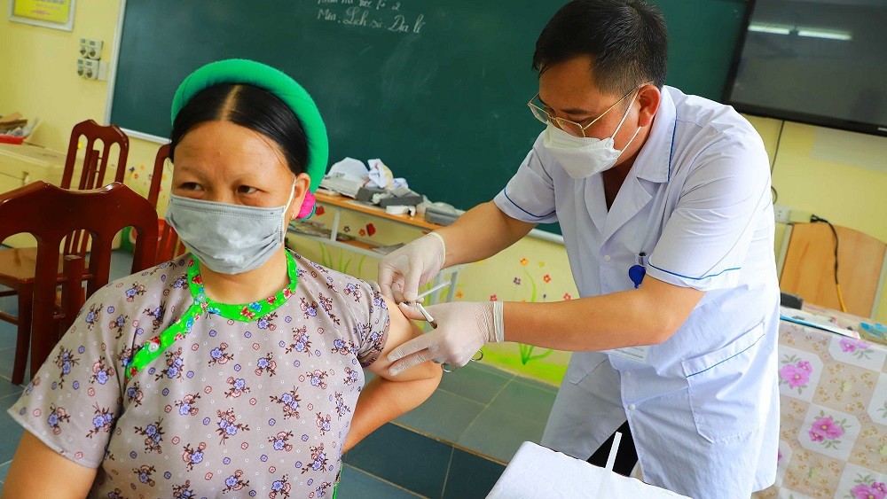 Chiến lược 'phủ sóng' vaccine mang thương hiệu riêng của Quảng Ninh