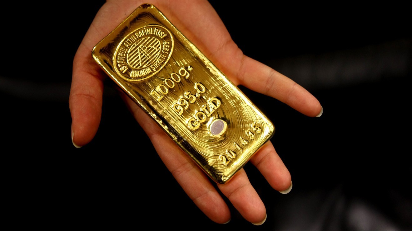 Giá vàng hôm nay 24/8/2023: Giá vàng thế giới 'chùn bước'; SJC gây bất ngờ, áp sát mốc 68 triệu đồng/lượng