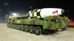 Mỹ lên tiếng về việc Triều Tiên giới thiệu tên lửa đạn đạo xuyên lục địa mới ở lễ diễu binh
