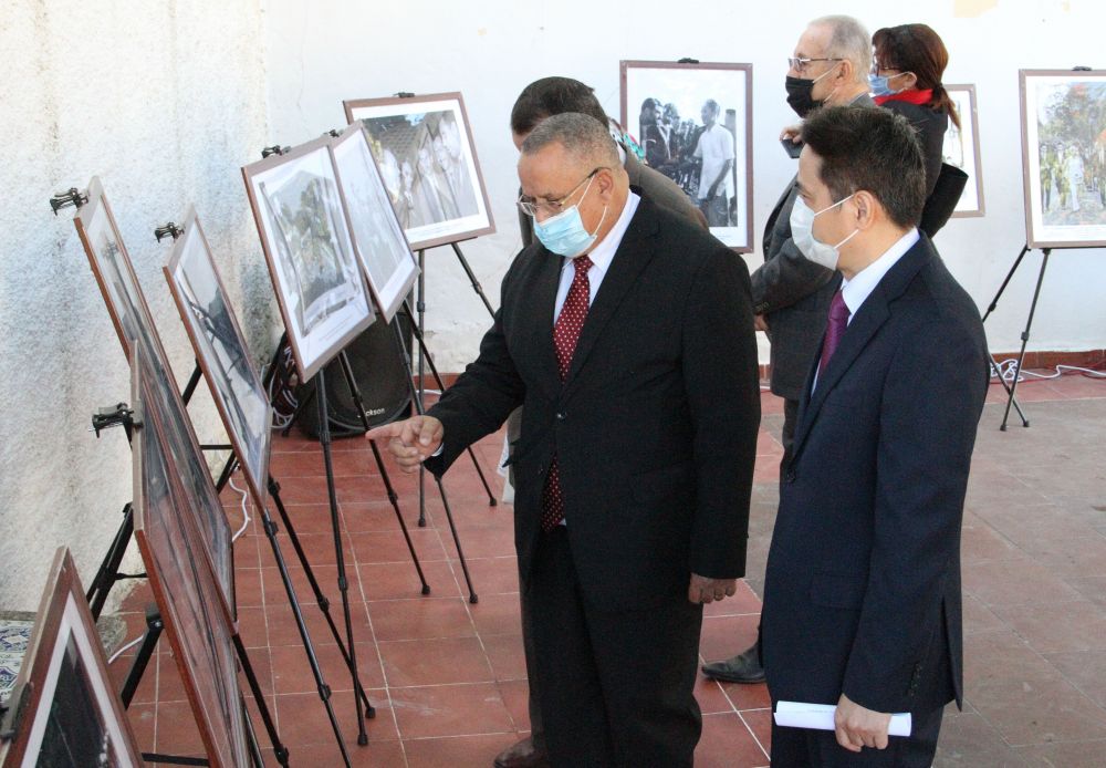 Triển lãm ảnh Kỷ niệm 58 năm thiết lập quan hệ ngoại giao Việt Nam-Algeria