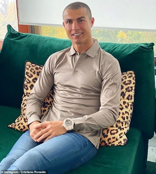 C.Ronaldo âm tính với SARS-CoV-2, sẵn sàng trở lại Juventus