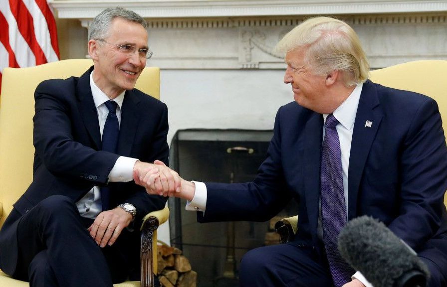 Tổng thống Mỹ sắp gặp Tổng thư ký NATO tại Nhà Trắng