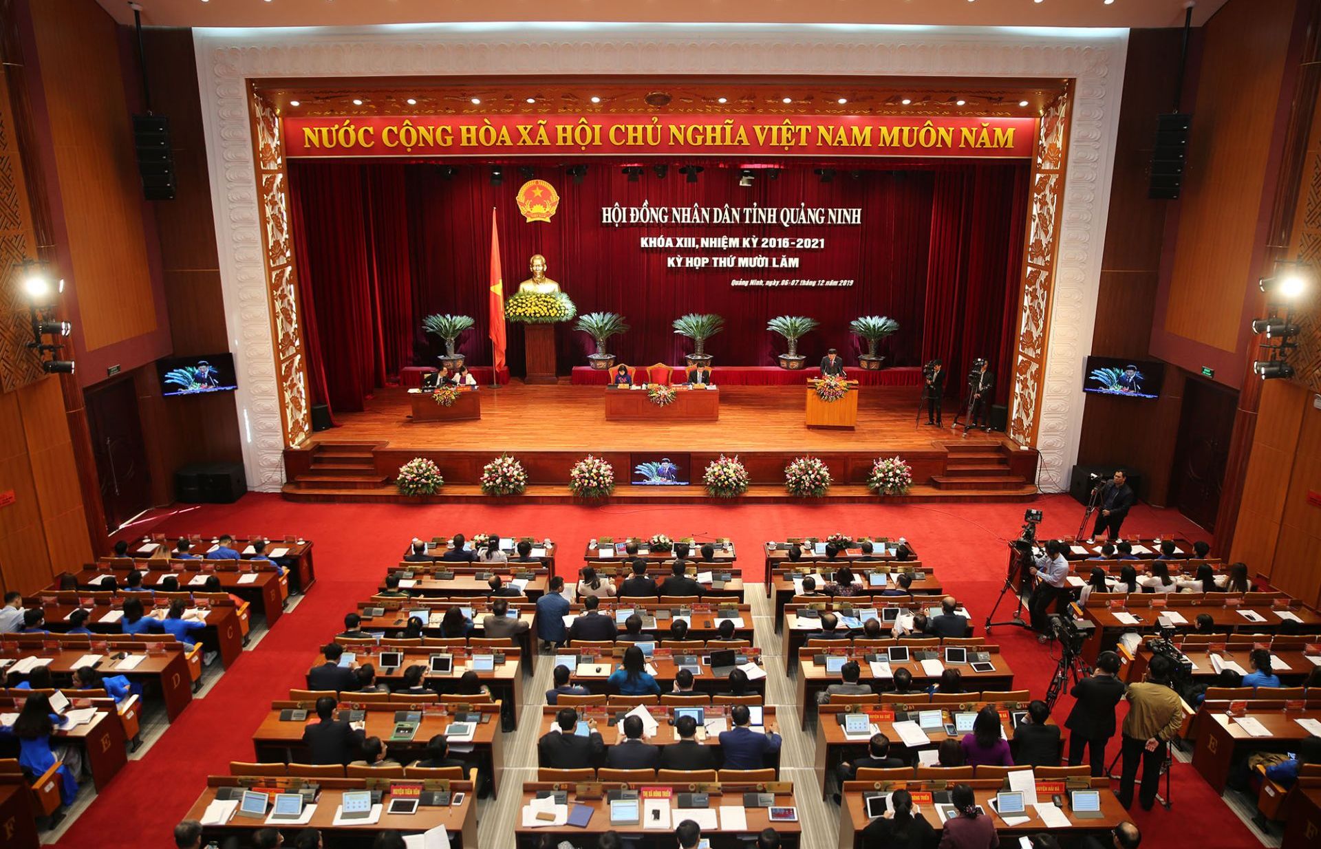 Quảng Ninh tăng tốc triển khai kế hoạch phát triển kinh tế - xã hội năm 2020, tiếp tục tạo đột phá 