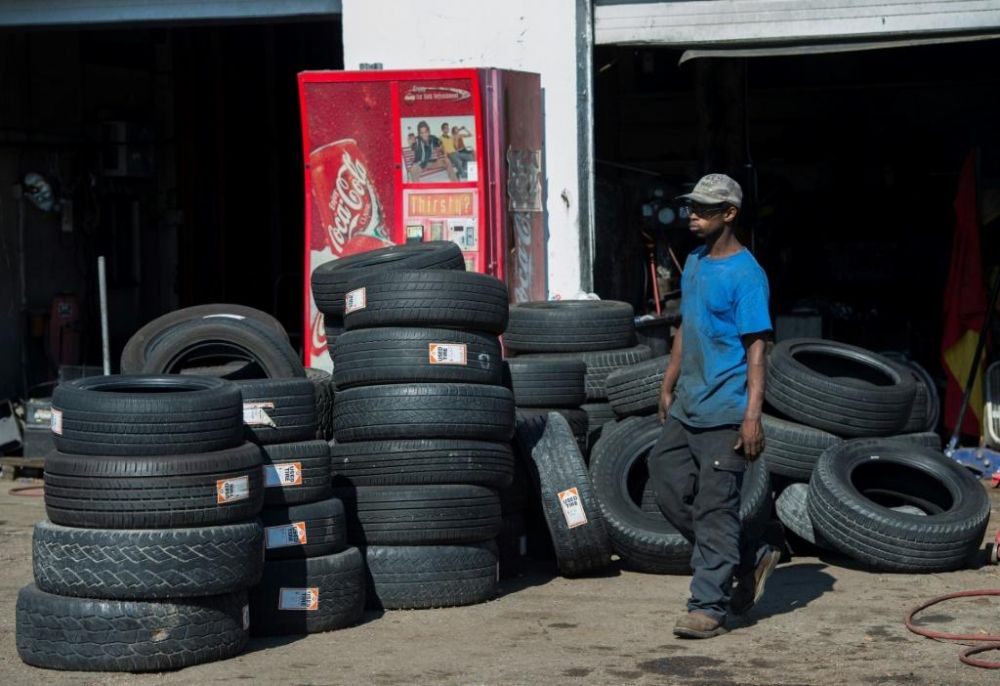 Mỹ buộc tội một công ty trốn thuế nhập lốp xe Trung Quốc.