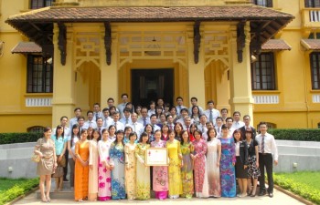Lãnh sự Việt Nam: Tự hào tiếp bước 70 năm truyền thống vẻ vang