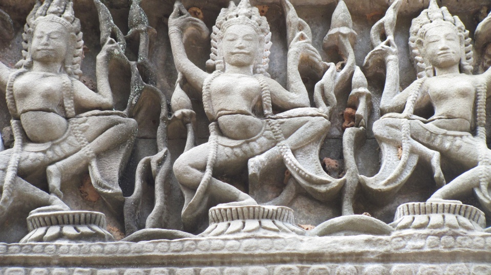 Điêu khắc Angkor - Thật giả lẫn lộn