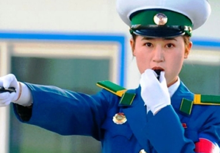 Triều Tiên: Phải xinh đẹp mới được làm cảnh sát