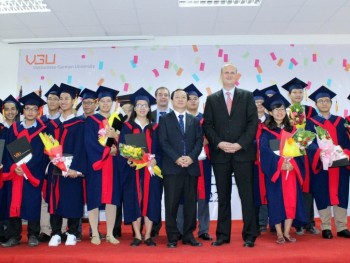 Đại học Việt - Đức: Hải đăng về giáo dục xuyên quốc gia