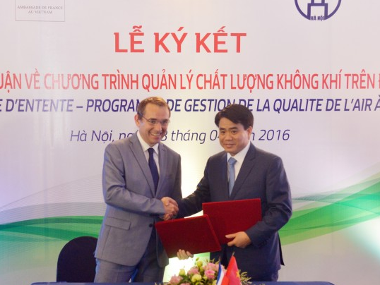Pháp hỗ trợ quản lý chất lượng không khí tại Hà Nội