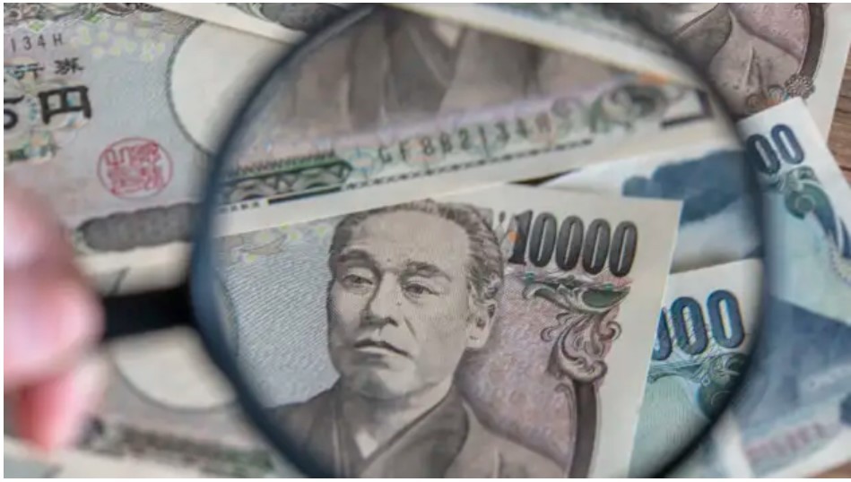 Nhật Bản lo lắng, đồng yen xuống dốc, kinh tế mong manh. (Nguồn: CNBC)