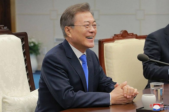 bau cu han quoc ty le ung ho tong thong moon jae in duy tri o muc cao
