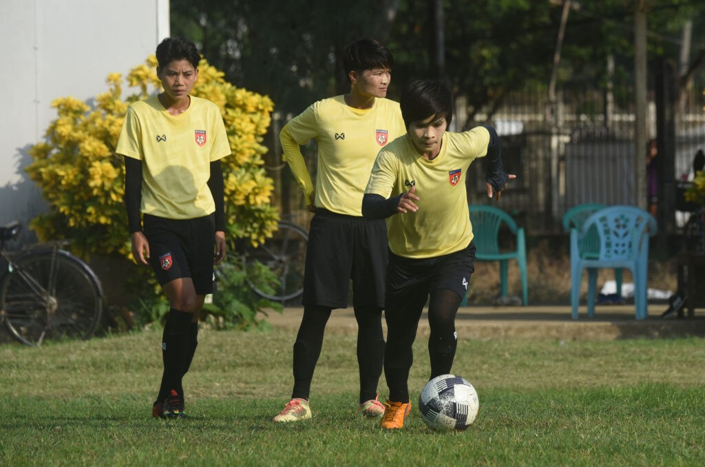 SEA Games 31: Đội tuyển bóng đá nữ Myanmar tập huấn tại Hàn Quốc