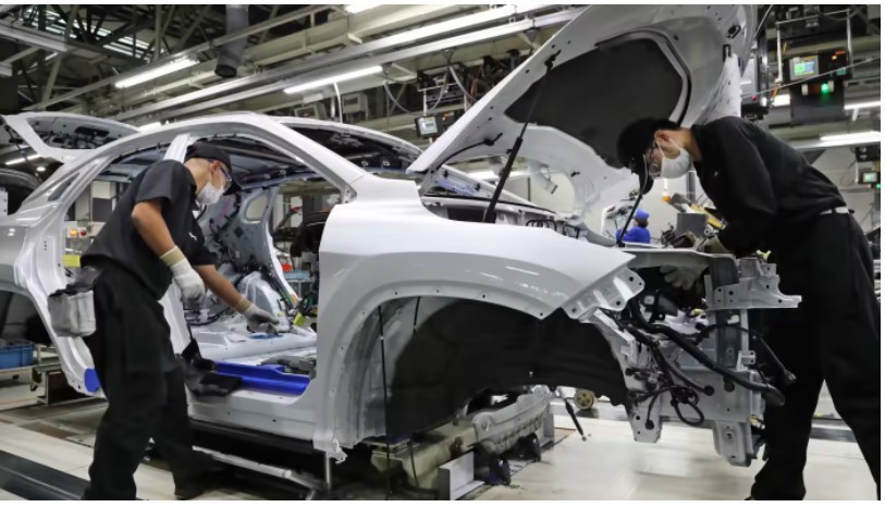 Các hãng ô tô Nhật tạm dừng sản xuất do nguồn cung linh kiện thiếu ổn định