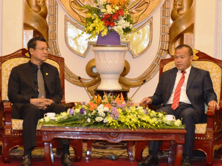 Thứ trưởng Vũ Hồng Nam tiếp đoàn tỉnh Udon Thani (Thái Lan)