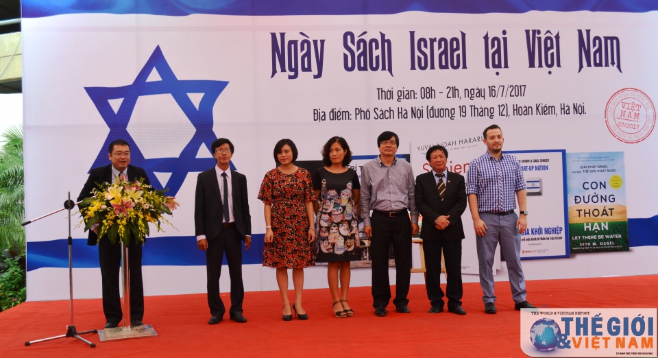 khai mac ngay sach israel day y nghia