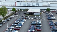 Tesla kinh doanh tốt, ECB nâng lãi suất... điểm tựa cho chứng khoán Mỹ tăng phiên thứ ba liên tiếp?