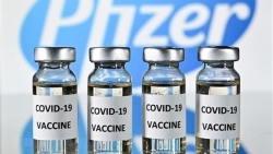 Government agrees to buy nearly 20 million doses of Pfizer’s COVID-19 vaccine