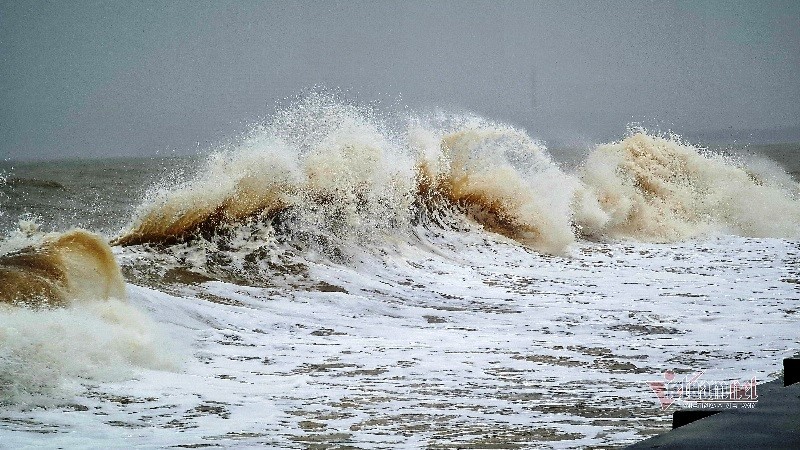 The low pressure area over the North East Sea has strengthened into a tropical depression