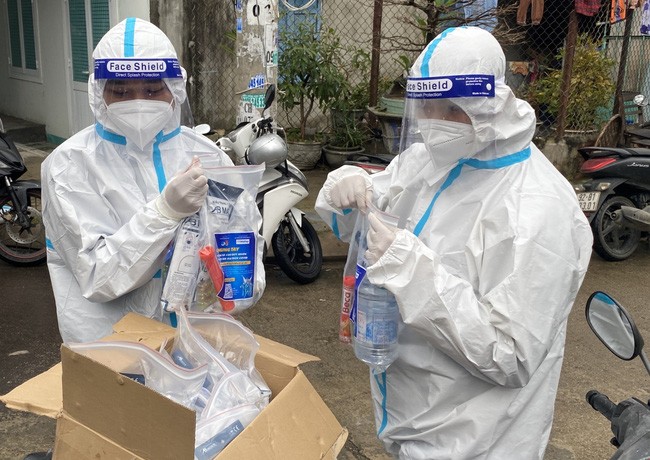 Ministry proposes keeping COVID-19 in Group A of infectious diseases