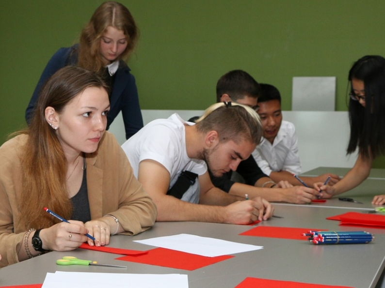 Nga dành gần 1.000 suất học bổng cho Việt Nam