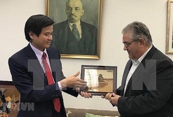 Communist Parties of Vietnam, Greece seek stronger ties