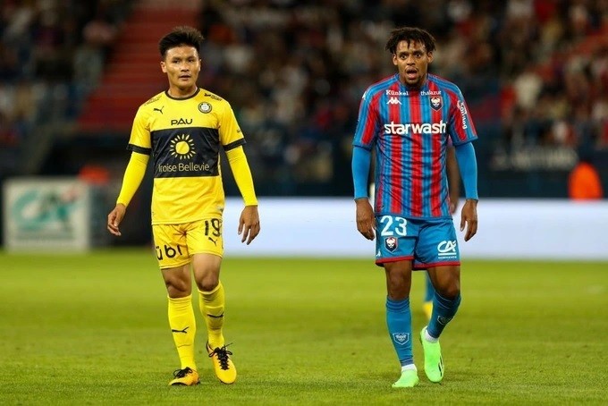 Dấu ấn của Quang Hải trong màu áo Pau FC ngày càng mờ nhạt (Nguồn: Dân trí)