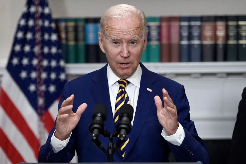 Tổng thống Mỹ Joe Biden đánh giá cao kế hoạch đầu tư 15 tỷ USD của Micron vào bang Idaho sau khi Đạo luật Khoa học và CHIPS được lưỡng đảng thông qua. (Nguồn: The Verge)