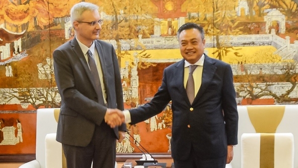 Hanoi backs organisation of Vietnam-France cultural exchange activities: official