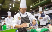xem dau bep tai hoa bit mat bat dao dung trung ve tranh