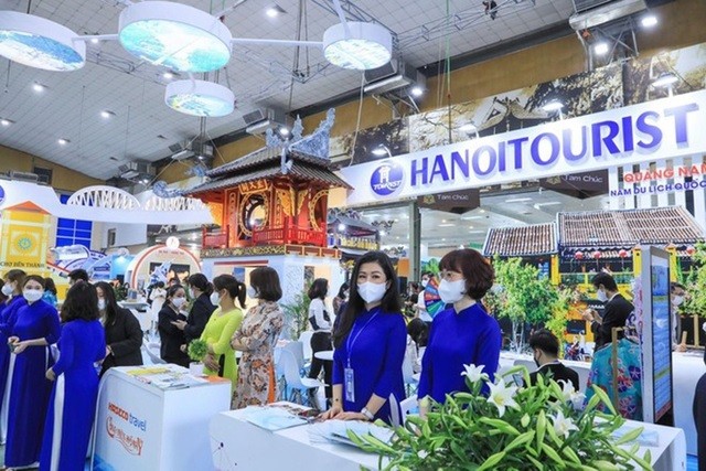 Hospitality providers in Hanoi Old Quarter revive