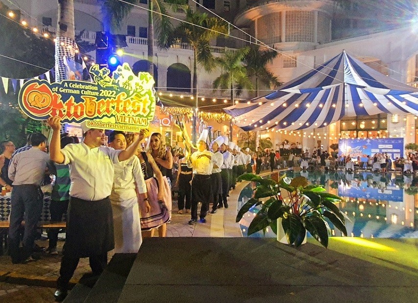 Lễ hội bia Đức tại Việt Nam - Oktoberfest Vietnam 2022 đắm say và sôi động