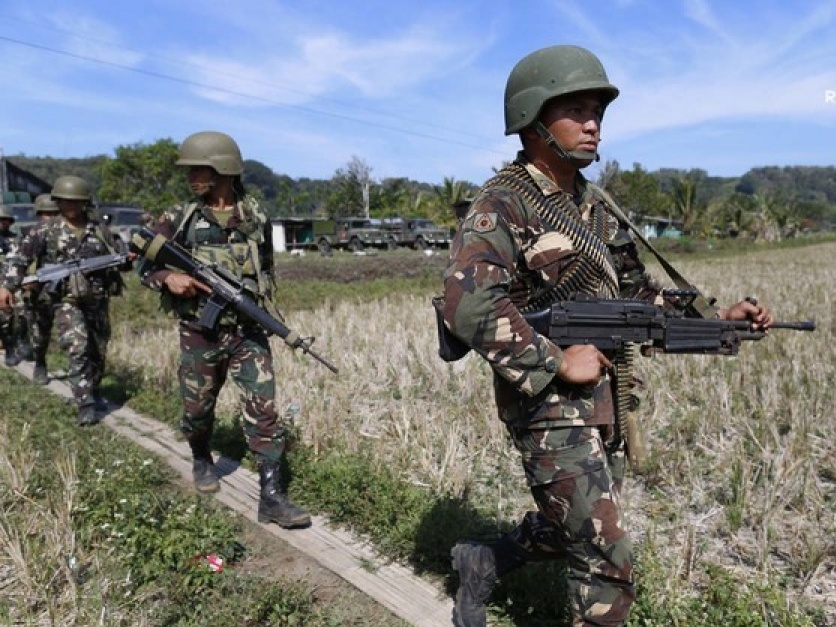Quân đội Philippines tiêu diệt 11 tay súng trung thành với IS