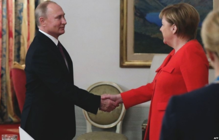 Nga-Đức nhất trí đối thoại 4 bên giải quyết căng thẳng ở eo biển Kerch