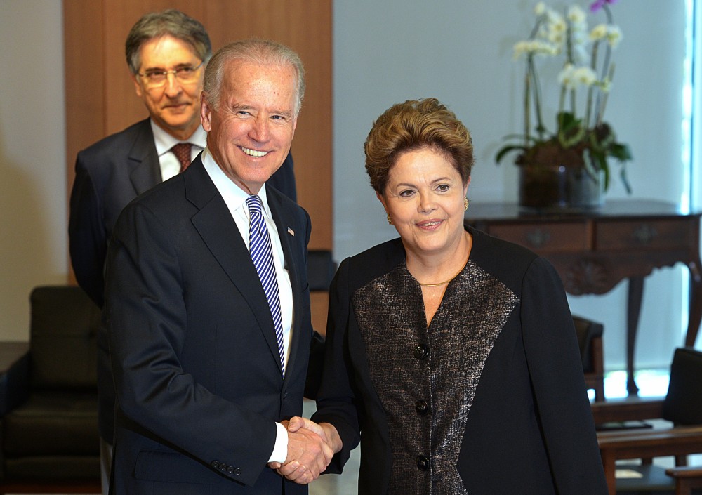 Ông Joe Biden và bà Dilma Rousseff trong một cuộc gặp năm 2013. (Nguồn: Agencia Brasil)