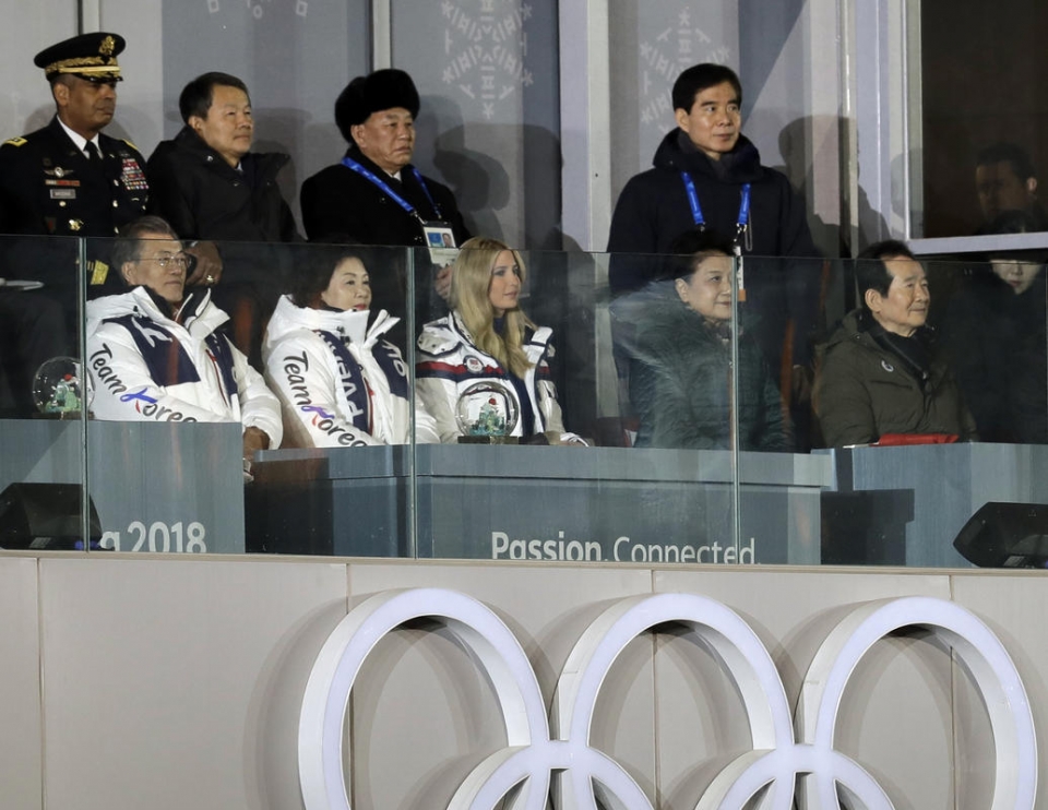 ty le ung ho tong thong moon jae in tang nho olympic pyeongchang 2018