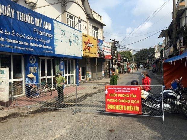 (02.07) Health quarantine measure imposed on Tan Truong commune, Cam Giang district, Hai Duong province. (Source: VNA)