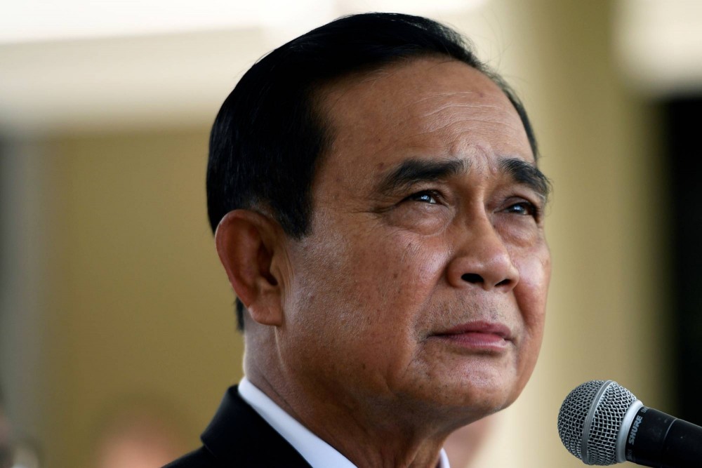 (02.23) Thủ tướng Prayut Chan-o-cha đã vượt qua cuộc bỏ phiếu bất tín nhiệm, song sóng gió vẫn còn ở phía trước. (Nguồn: Reuters)