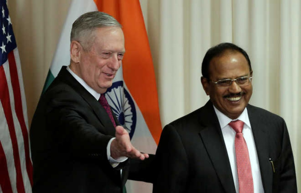 Mỹ muốn tăng cường quan hệ quốc phòng với Ấn Độ