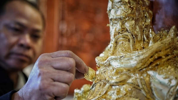 Gold laminating and gilding in Kieu Ky village recognised as national heritage
