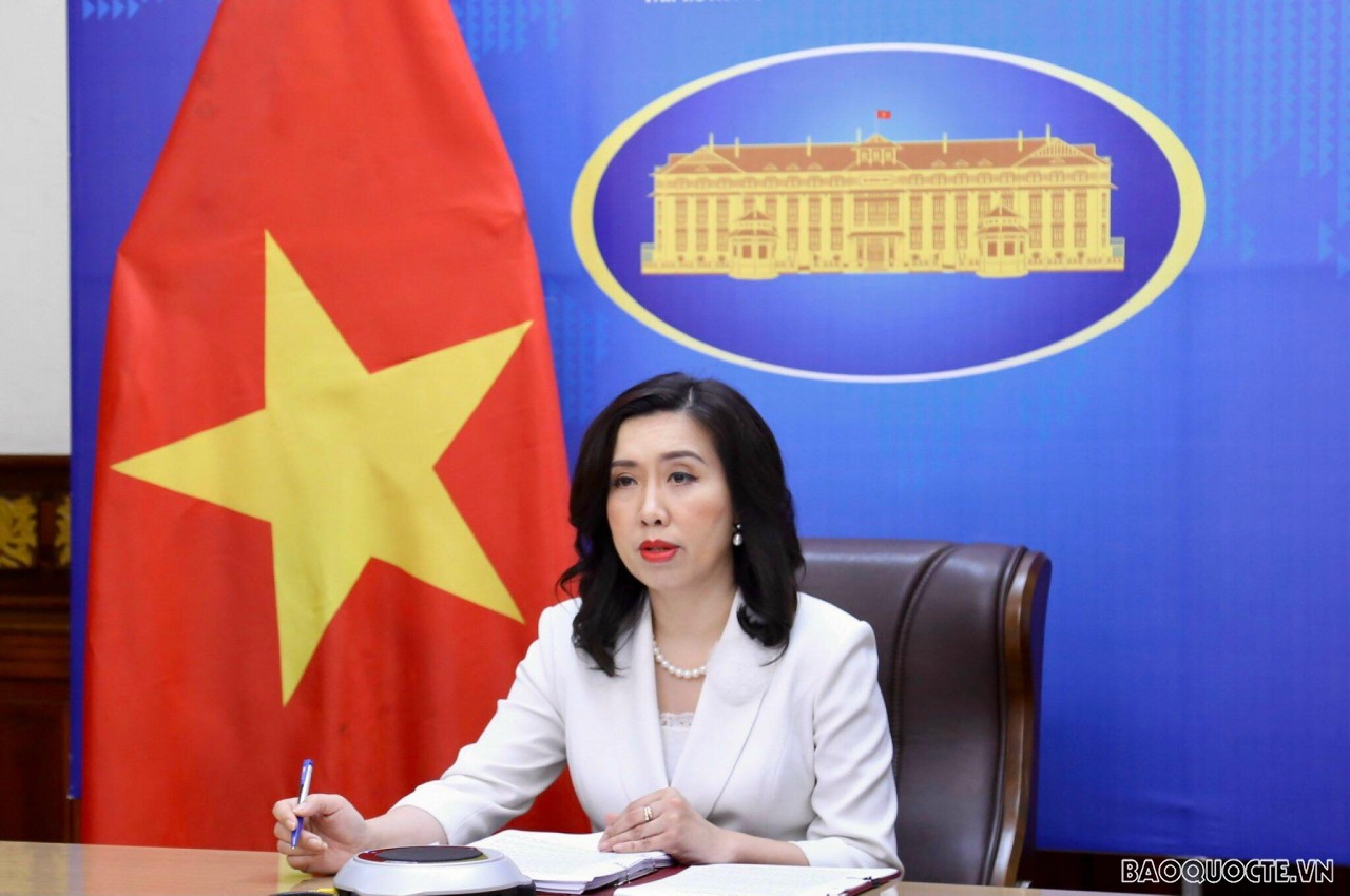 (03.17) Người phát ngôn Bộ Ngoại giao Lê Thị Thu Hằng tại họp báo thường kỳ ngày 17/3. (Ảnh: Nguyễn Hồng)