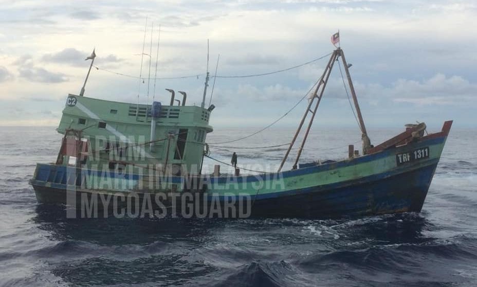 (04.29) Một trong các tàu cá bị giới chức Malaysia bắt hôm 26/4. Ảnh: MMEA.