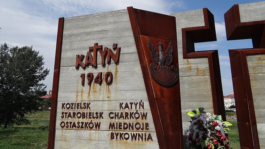 Giữa căng thẳng với Nga, Ba Lan đòi công lý cho thảm sát Katyn